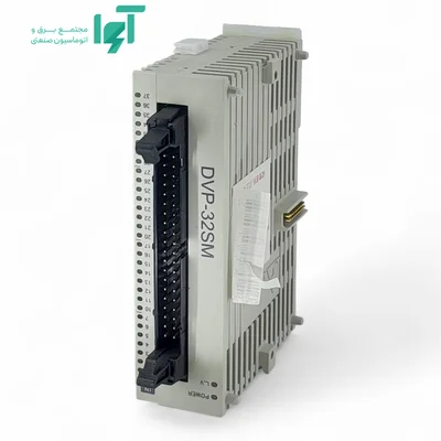 نمای کناری DVP32SM11N با کانکتور متراکم و بدنه خاکستری شیار‌دار