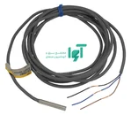 سنسور القایی سه سیم NPN امرن E2E-CR8C1